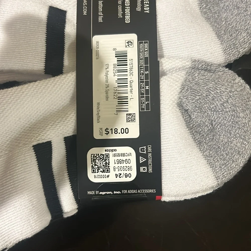 Adidas Youth Cushioned Aeroready 6 Pair Quarter Socks - NWT - Picture 3 of 4